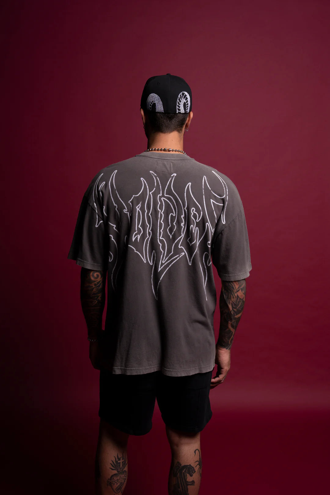 TRUST YOUR INSTINCT "PREMIUM VINTAGE" OVERSIZED TEE IN WOLF GRAY/PURPLE LIGHTNING