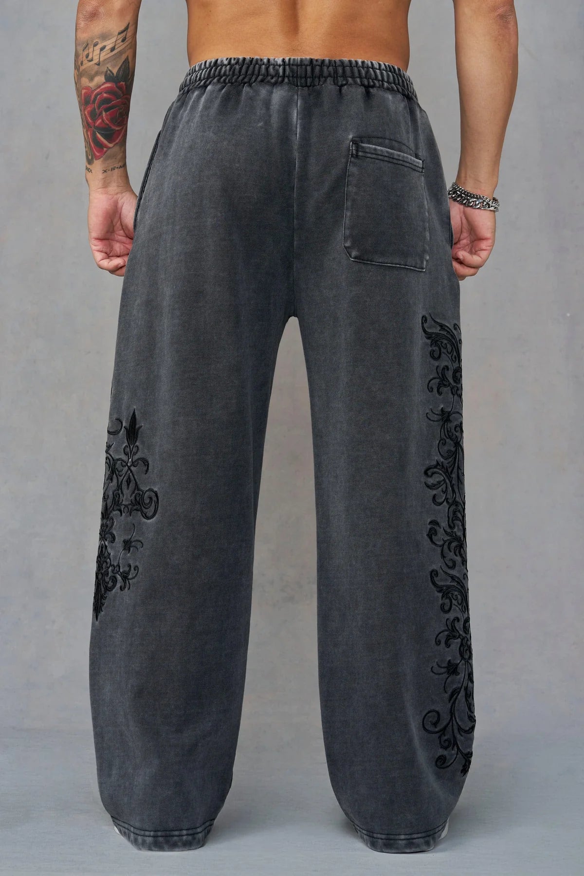 2061 - THREADMARK SWEATS - [GREY WASH]