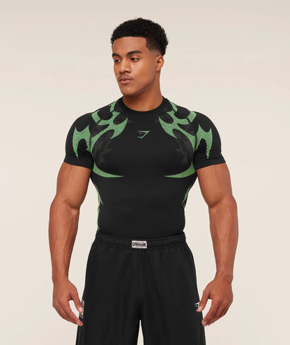 Gymshark Storm Seamless T-Shirt [BLACK/ACTIVE GREEN]