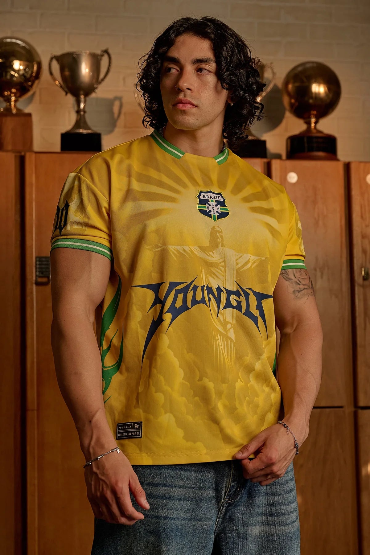 4215 - INTERNATIONAL FOOTBALL JERSEYS