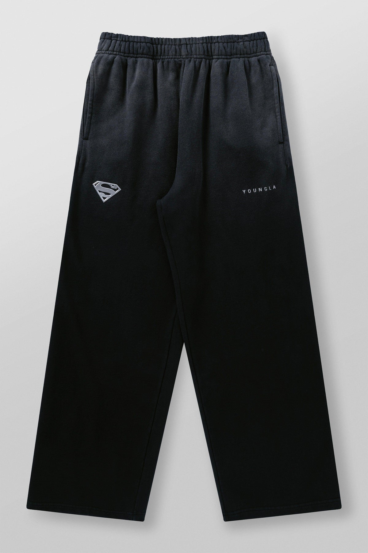 2032 - Superman Sweats